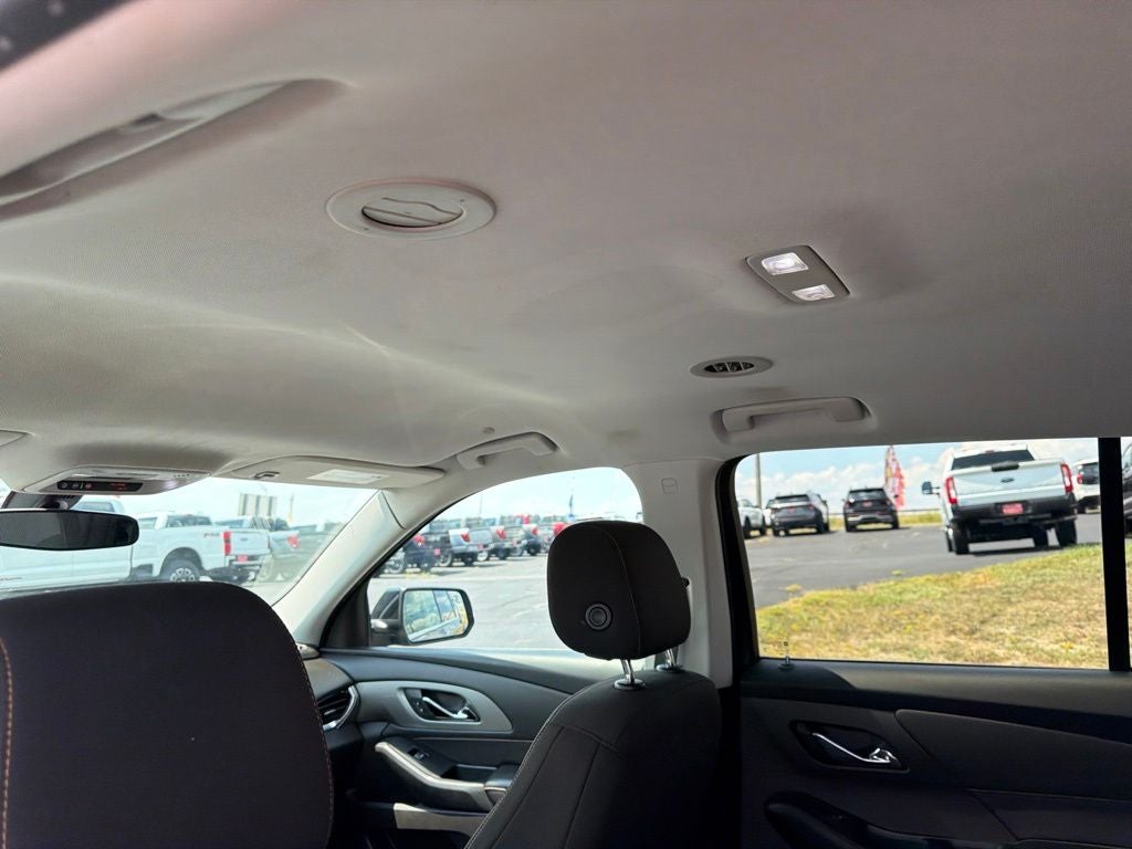 Photo 18