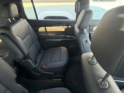 2024 Chevrolet Traverse AWD LT