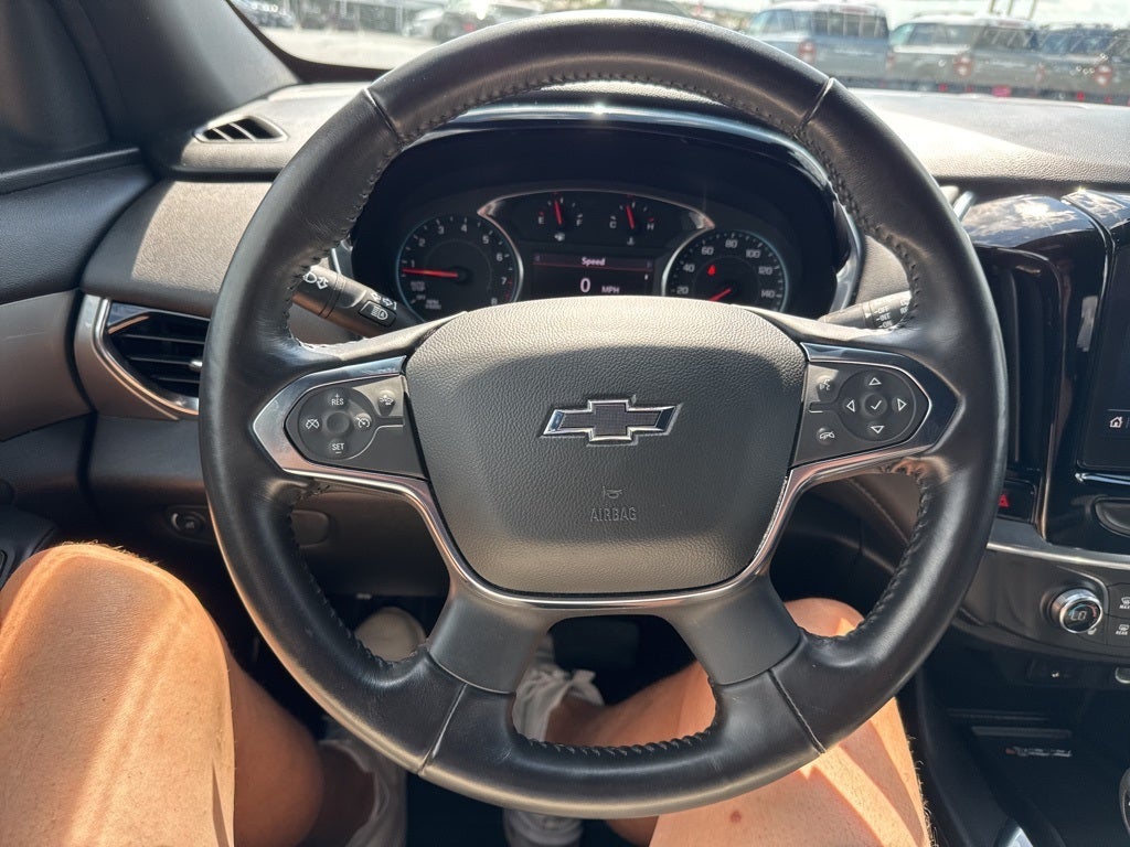 2022 Chevrolet Traverse AWD LT Cloth