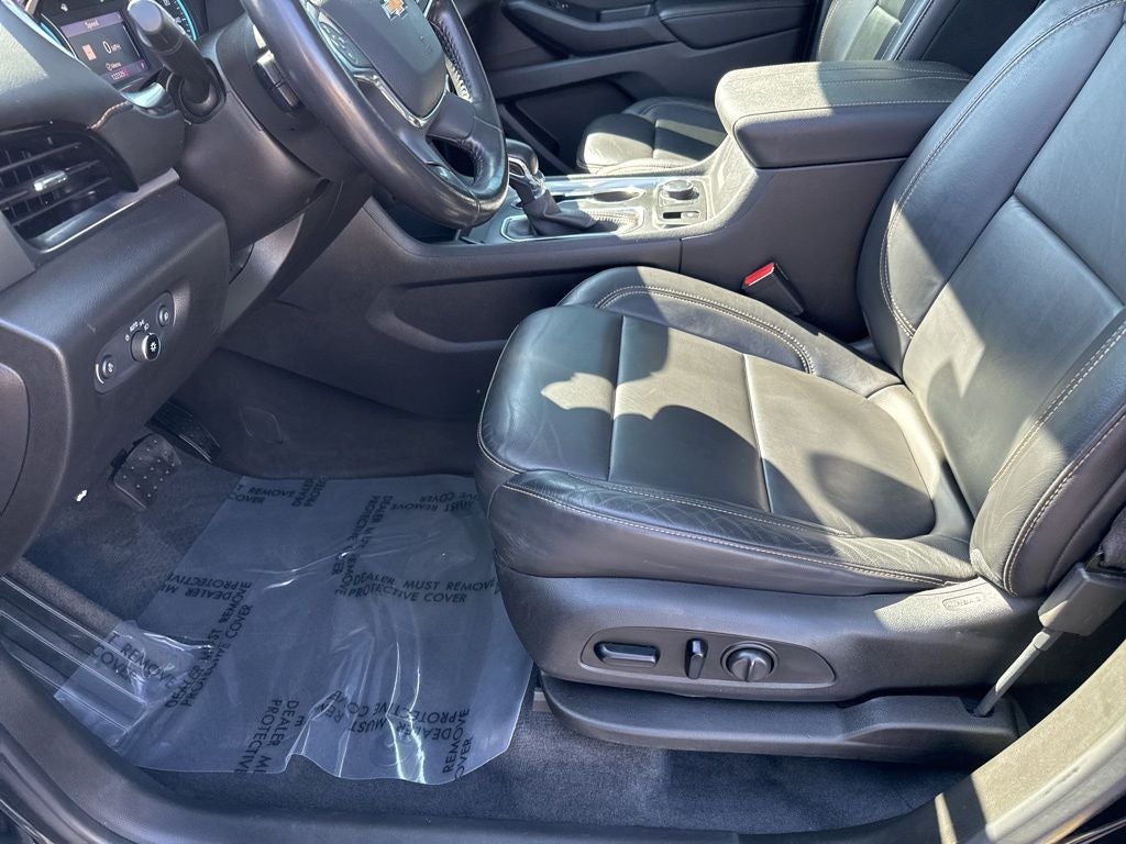 2021 Chevrolet Traverse LT Leather