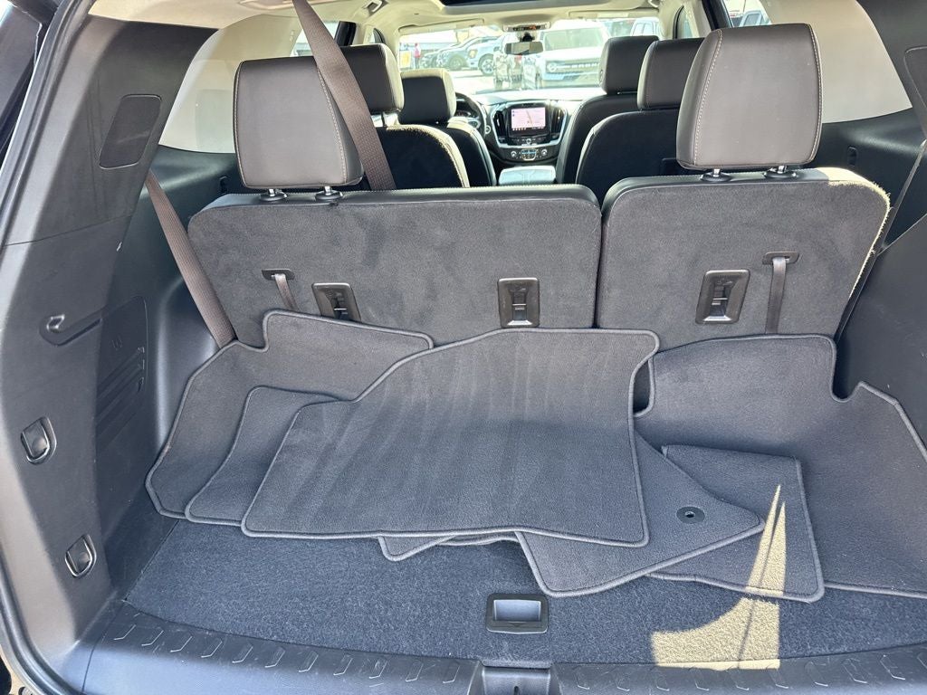 2021 Chevrolet Traverse LT Leather