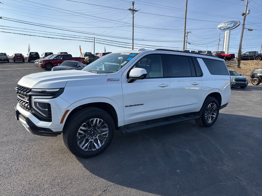 2025 Chevrolet Suburban 4WD Z71