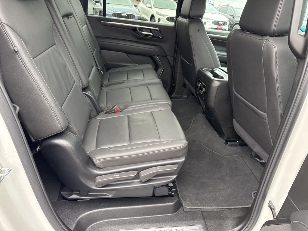 2025 Chevrolet Suburban Z71