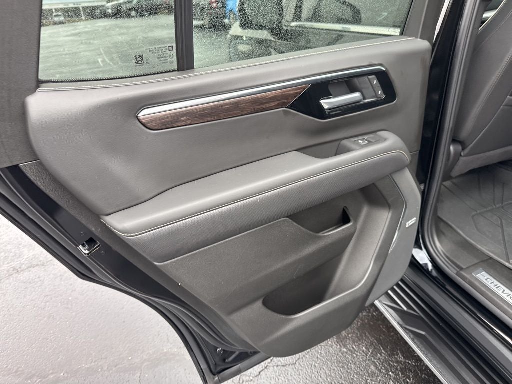 2025 Chevrolet Tahoe 4WD Premier