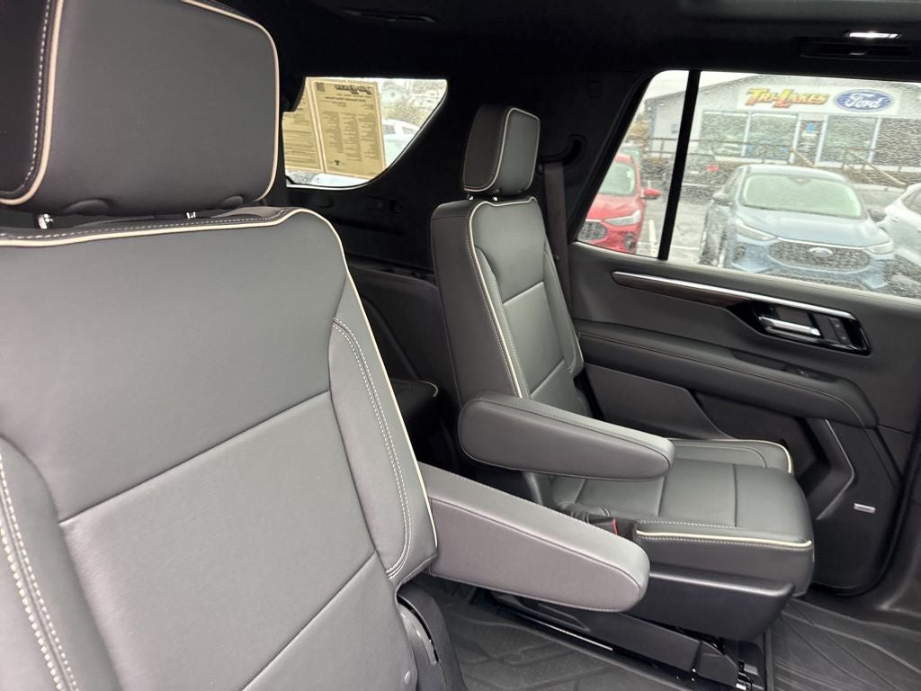 2025 Chevrolet Tahoe 4WD Premier