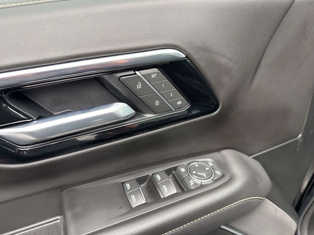 2025 Chevrolet Tahoe 4WD Premier