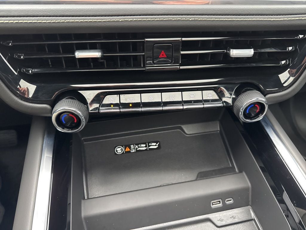 2025 Chevrolet Tahoe 4WD Premier