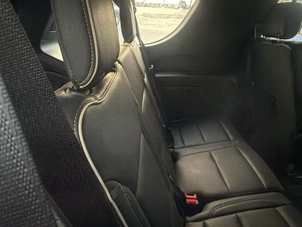 2023 Chevrolet Suburban 4WD Premier