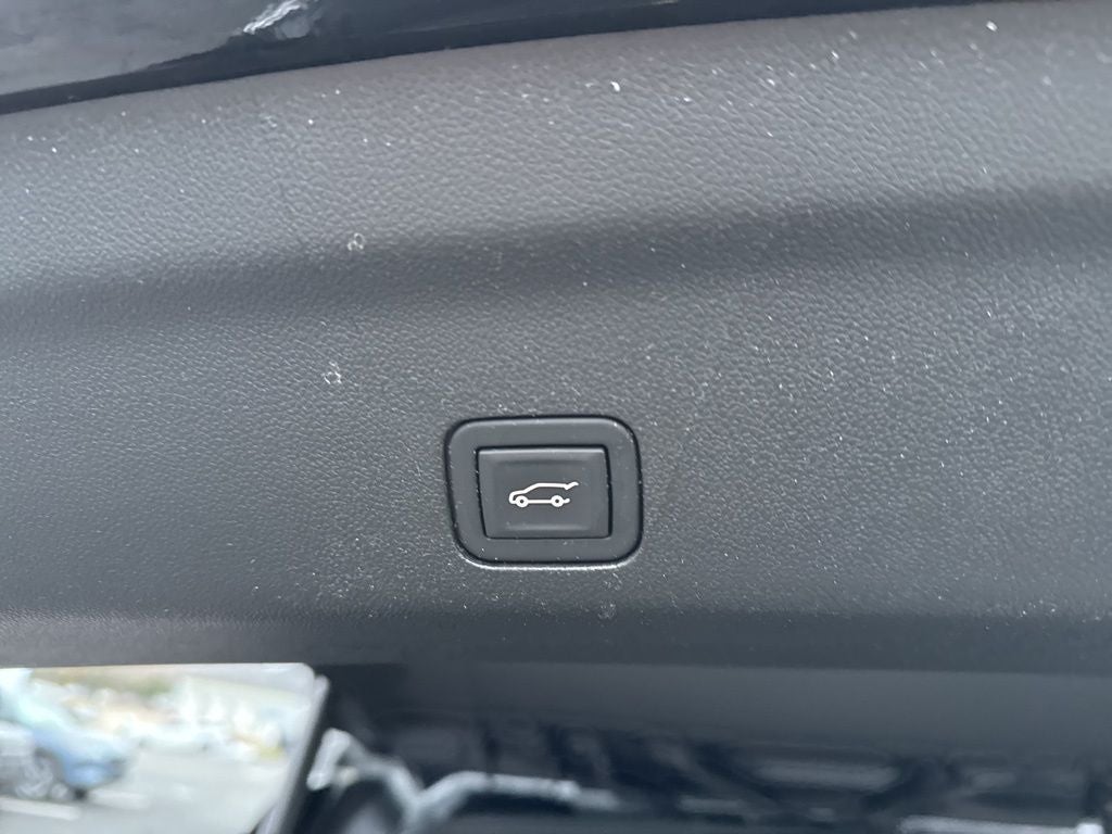 2023 Chevrolet Suburban 4WD High Country