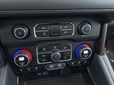 2023 Chevrolet Suburban 4WD High Country