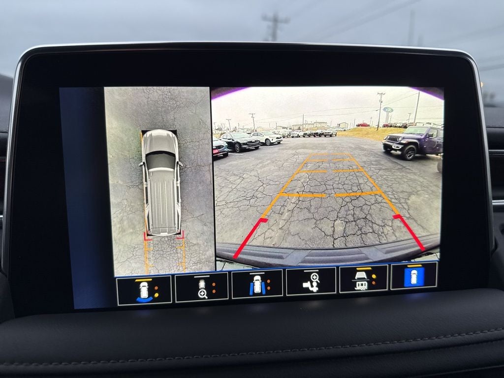 2023 Chevrolet Suburban 4WD High Country