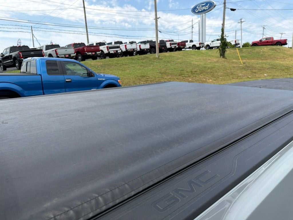 2024 GMC Sierra 2500HD 4WD Crew Cab Standard Bed SLT