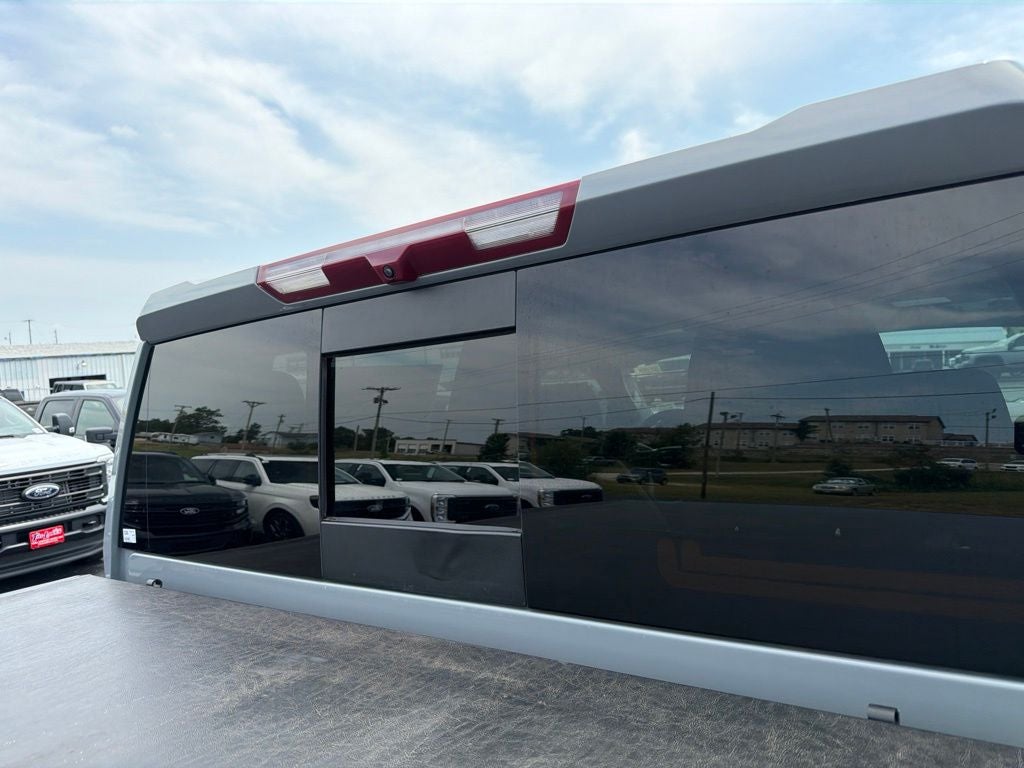 2024 GMC Sierra 2500HD 4WD Crew Cab Standard Bed SLT