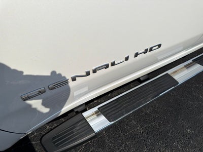 2023 GMC Sierra 2500HD 4WD Crew Cab Standard Bed Denali