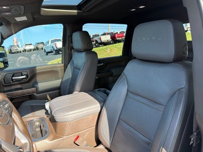 2023 GMC Sierra 2500HD 4WD Crew Cab Standard Bed Denali