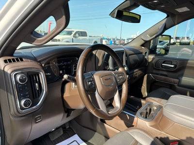 2023 GMC Sierra 2500HD 4WD Crew Cab Standard Bed Denali