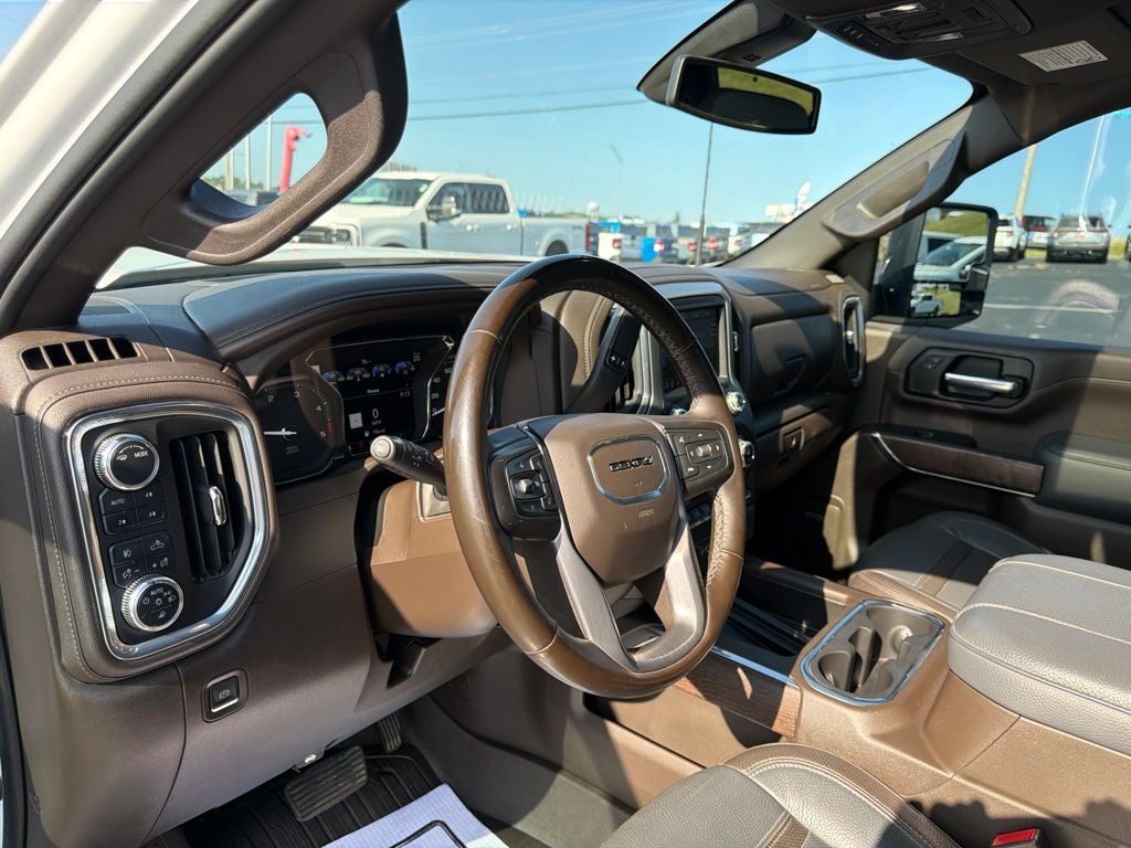 2023 GMC Sierra 2500HD 4WD Crew Cab Standard Bed Denali