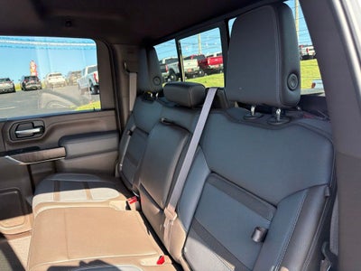 2023 GMC Sierra 2500HD 4WD Crew Cab Standard Bed Denali