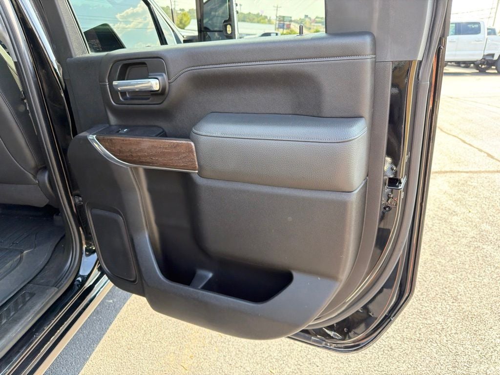 2021 GMC Sierra 3500HD 4WD Crew Cab Standard Bed Denali