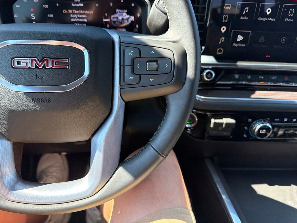 2026 GMC Sierra 2500 HD Crew Cab, Standard Bed, SLT, 4WD