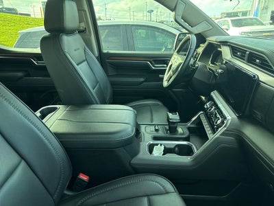 2024 GMC Sierra 1500 4WD Crew Cab Short Box Denali