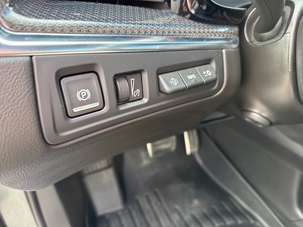 2023 Cadillac XT5 AWD Sport