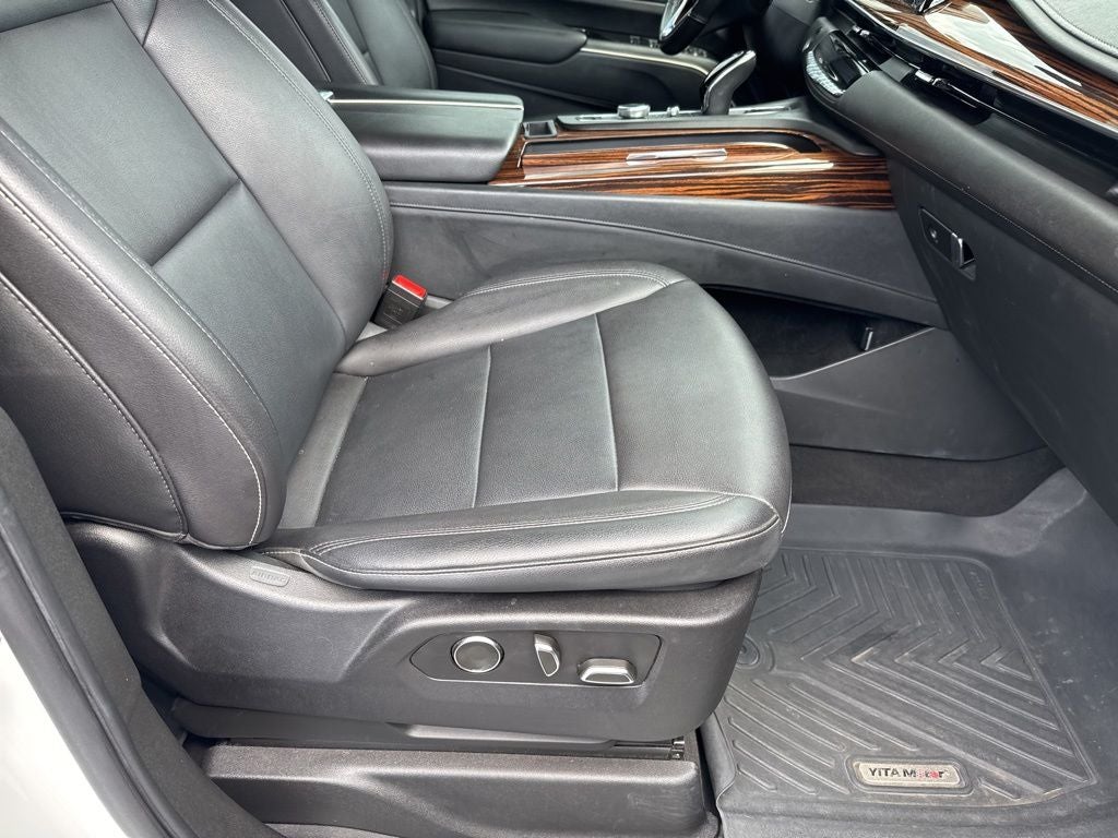2021 Cadillac Escalade 4WD Luxury