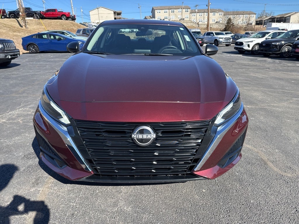 2025 Nissan Altima SV FWD