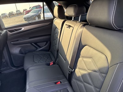 2025 Volkswagen Atlas Cross Sport 2.0T SE w/Technology