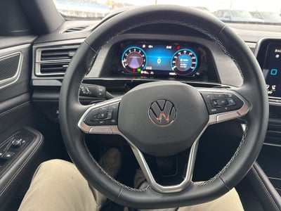 2025 Volkswagen Atlas Cross Sport 2.0T SE w/Technology