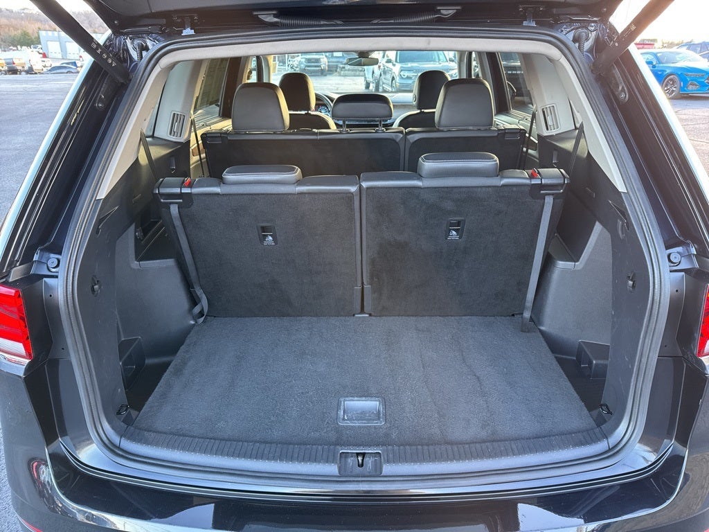 2024 Volkswagen Atlas 2.0T SE w/Technology