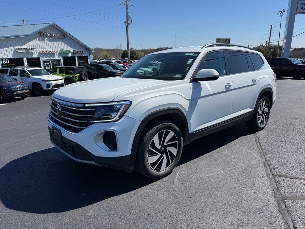 2025 Volkswagen Atlas 2.0T SE w/Technology