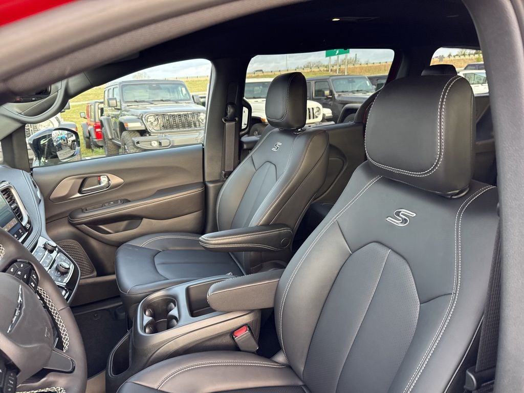 2026 Chrysler Pacifica PACIFICA SELECT