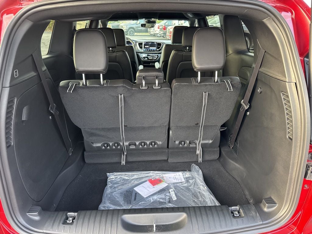 2026 Chrysler Pacifica PACIFICA SELECT