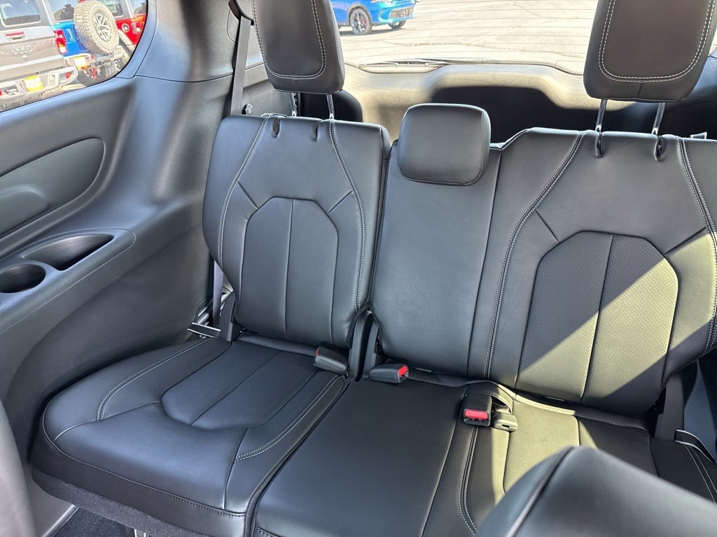 2025 Chrysler Pacifica PACIFICA SELECT