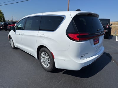 2025 Chrysler Pacifica PACIFICA SELECT