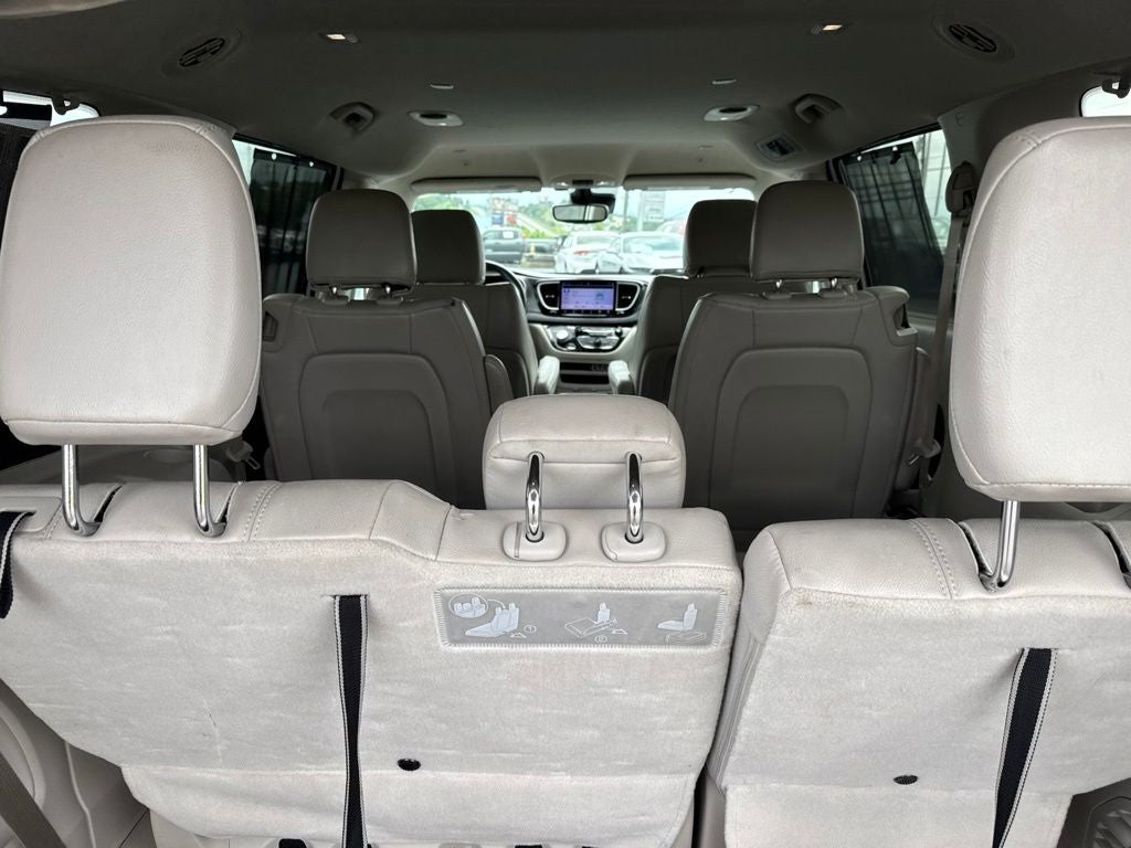 2021 Chrysler Pacifica Touring L