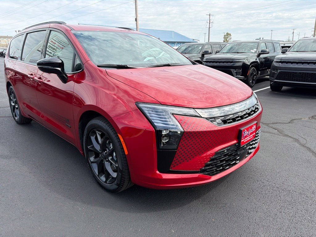 2027 Chrysler Pacifica PACIFICA SELECT