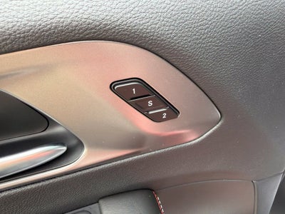 2027 Chrysler Pacifica PACIFICA SELECT
