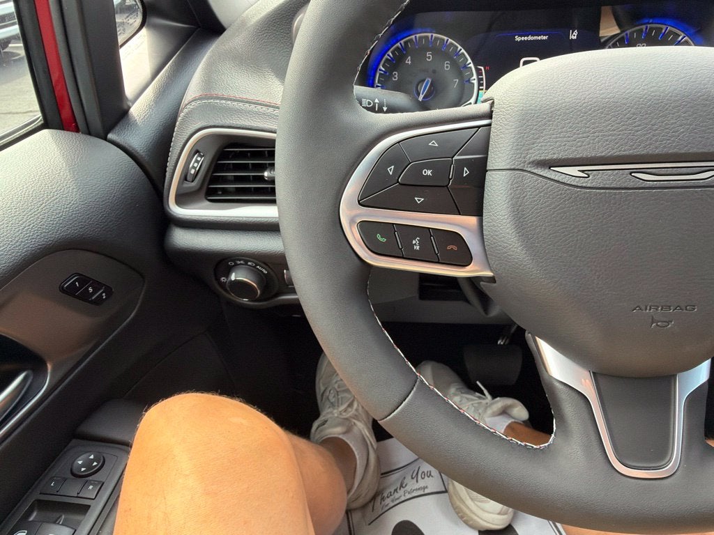 2027 Chrysler Pacifica PACIFICA SELECT