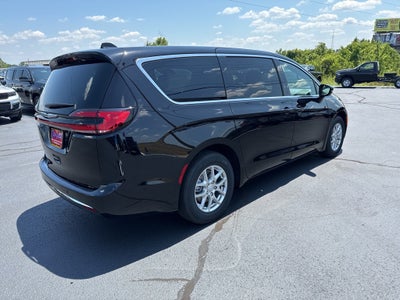 2025 Chrysler Pacifica PACIFICA SELECT