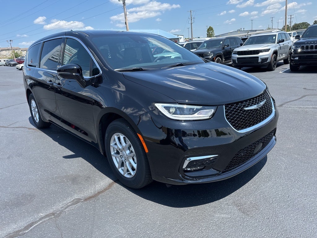 2025 Chrysler Pacifica PACIFICA SELECT