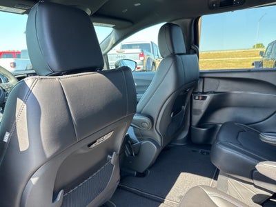 2025 Chrysler Pacifica PACIFICA SELECT