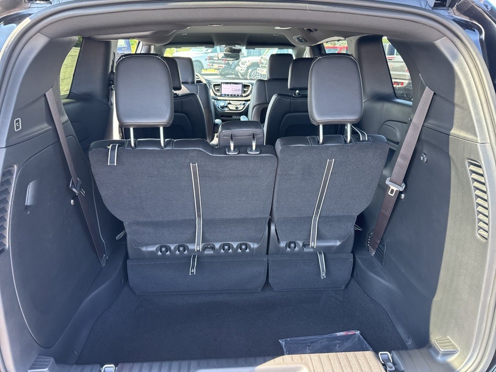 2025 Chrysler Pacifica PACIFICA SELECT