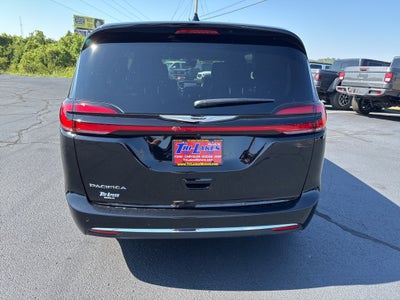 2025 Chrysler Pacifica PACIFICA SELECT
