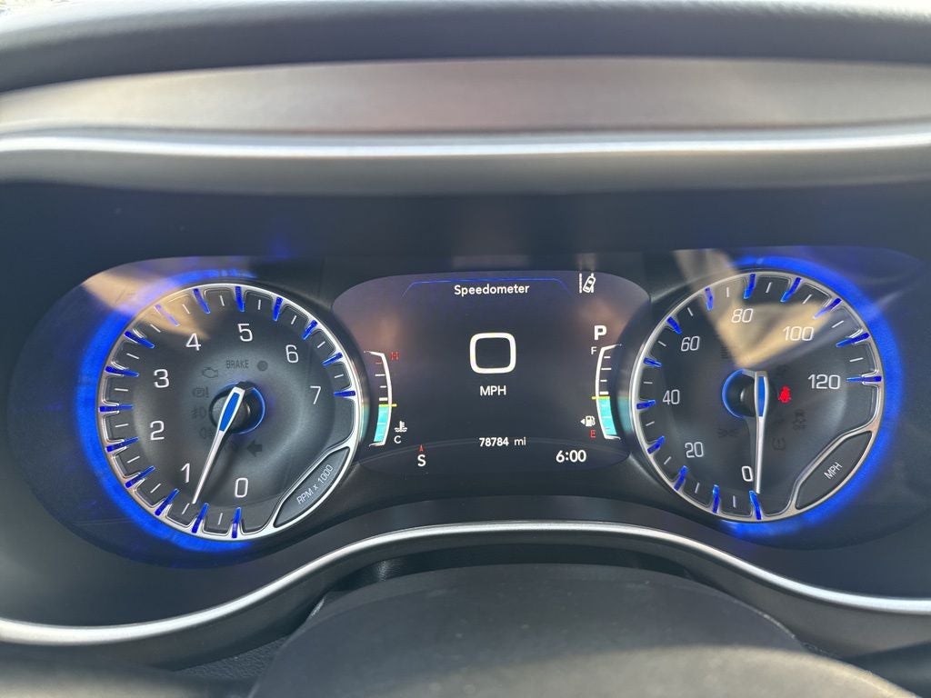 2022 Chrysler Pacifica Touring L