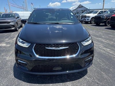 2025 Chrysler Pacifica PACIFICA SELECT