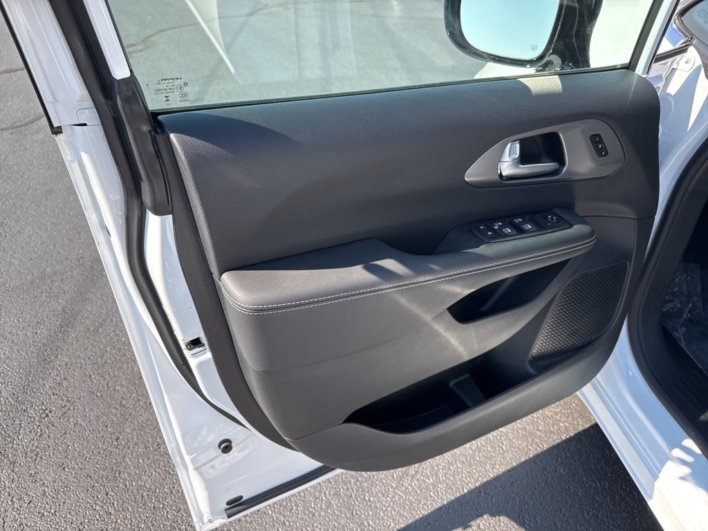 2025 Chrysler Pacifica PACIFICA SELECT