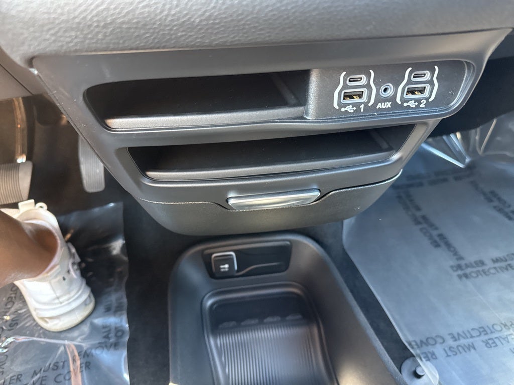 2025 Chrysler Pacifica PACIFICA SELECT