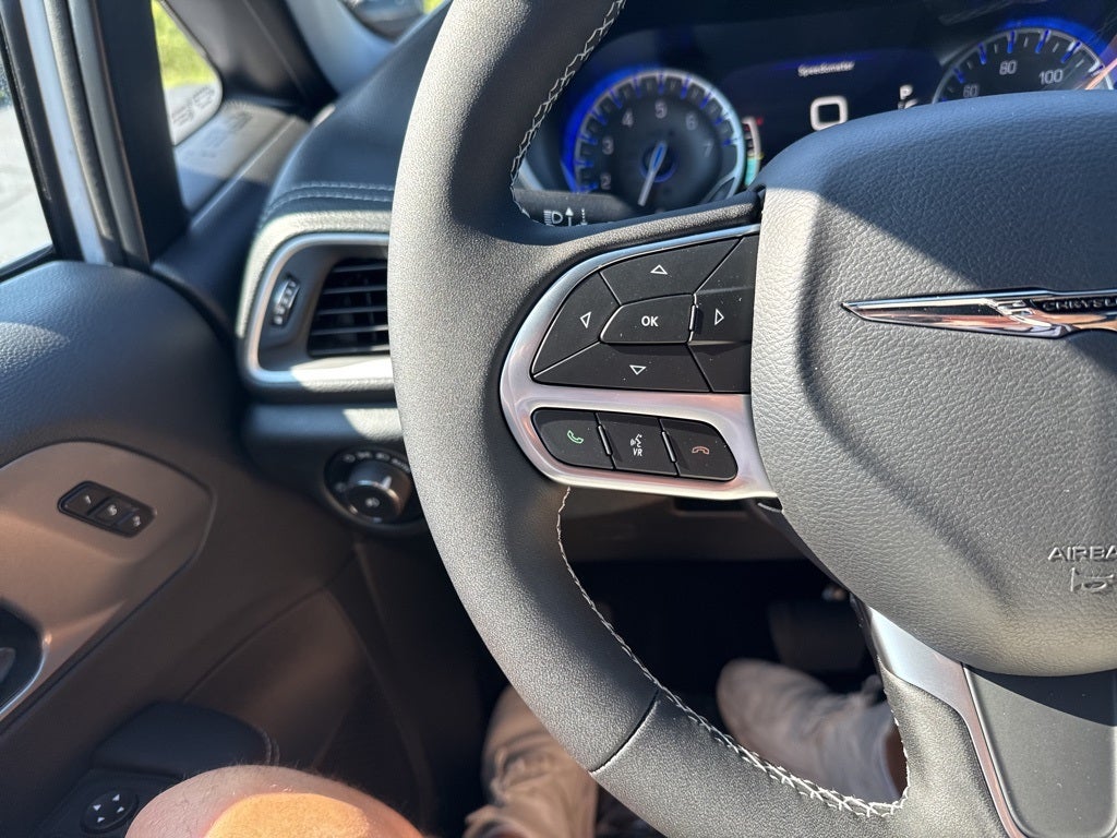 2025 Chrysler Pacifica PACIFICA SELECT